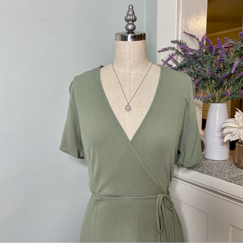 Lulu’s Much Obliged Wrap Maxi Dress Gauzy Flowy Casual Spring Summer Green Small - Picture 7 of 15